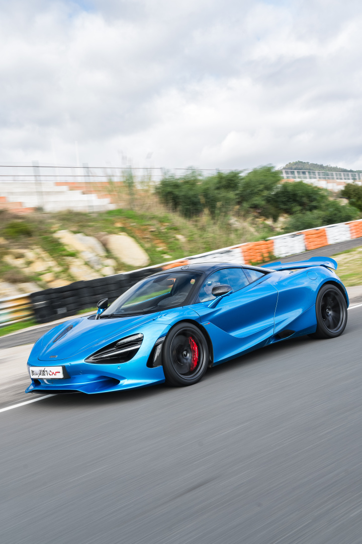 SMALL_McLaren_750S_TheDrive-1331